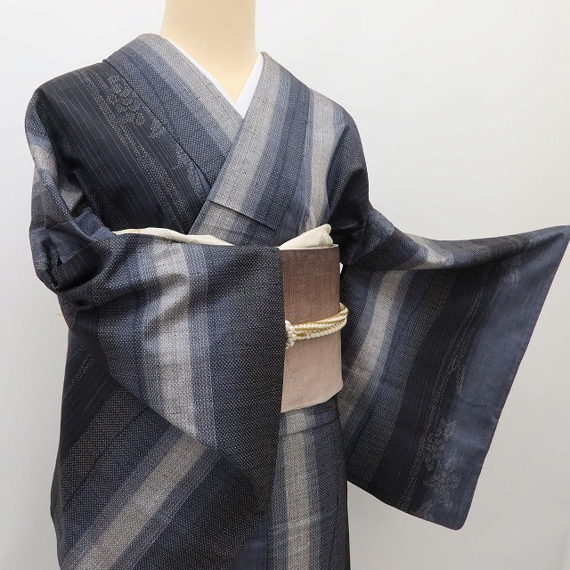 百華 Y5588 美品 着物 縦縞 単衣 正絹 手縫い仕立て 結城紬