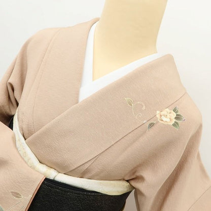 百華Y5620 美品 作家物落款 薔薇 金駒刺繍 着物 正絹 手縫い仕立て 訪問着