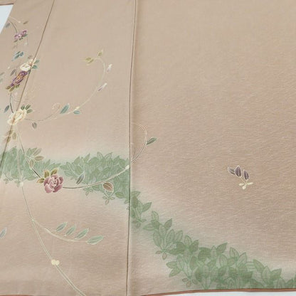 百華Y5620 美品 作家物落款 薔薇 金駒刺繍 着物 正絹 手縫い仕立て 訪問着