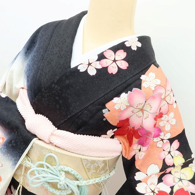 百華 Y5626 美品 銀通し 桜 着物 正絹 手縫い仕立て 成人式 振袖