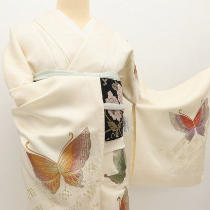 百華Y5750 美品未着用 仕付け糸付 スワトウ刺繍 蝶 着物 正絹 手縫い仕立て 訪問着