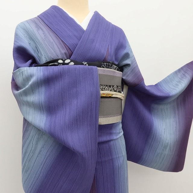 百華Y5755 美品 葡萄染 年輪 縦暈し 着物 正絹 手縫い仕立て 小紋