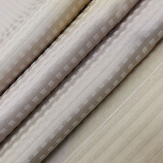 百華Y5758 新品 暈し 仕付け糸付 着物 正絹 手縫い仕立て 小紋